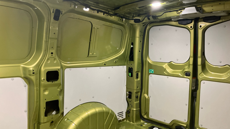 Volkswagen Transporter T28 Swb Diesel 2.0 TDI 150 Commerce Pro Van